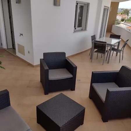 Casa Luna * Λάγος